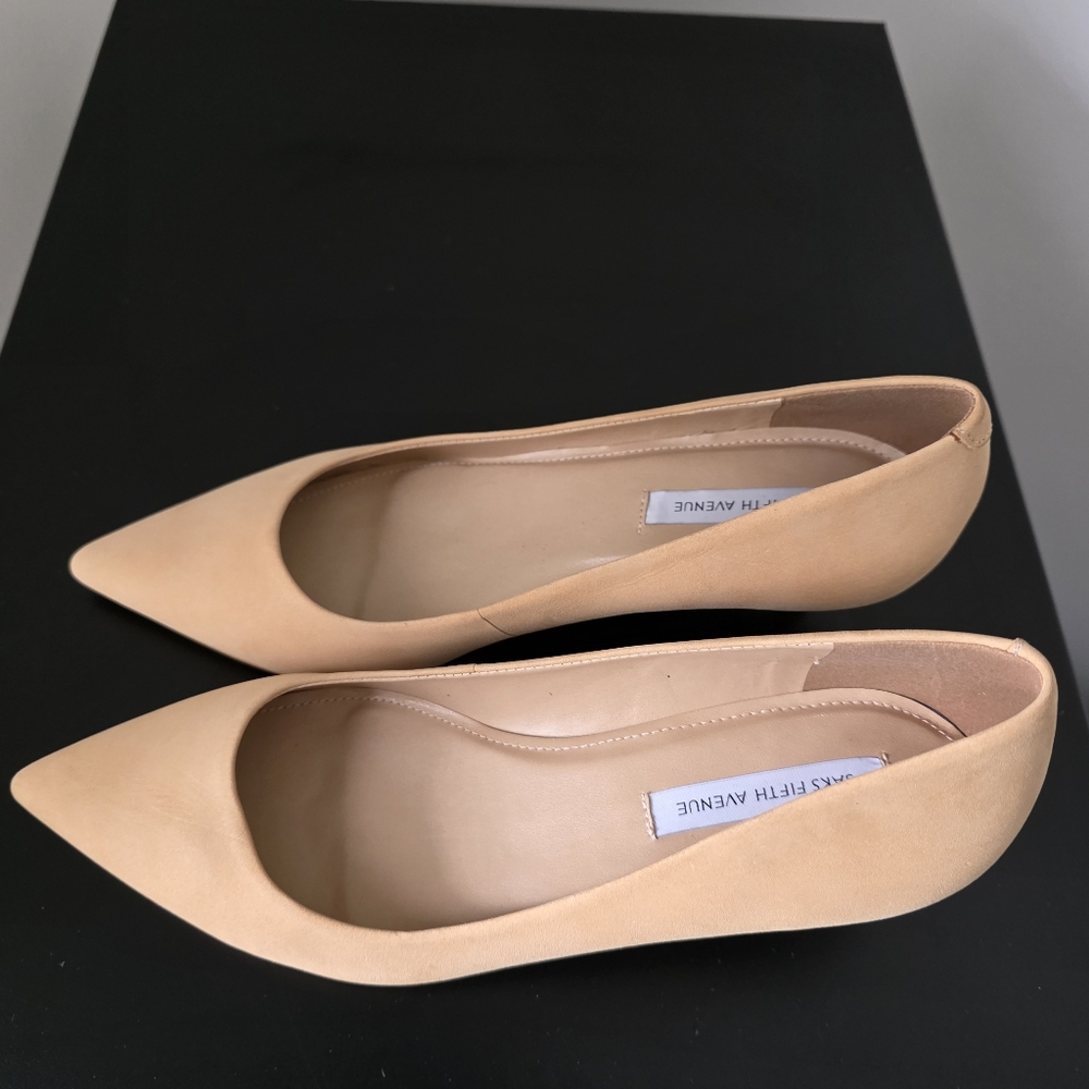 Women's Tan Kitten Heel